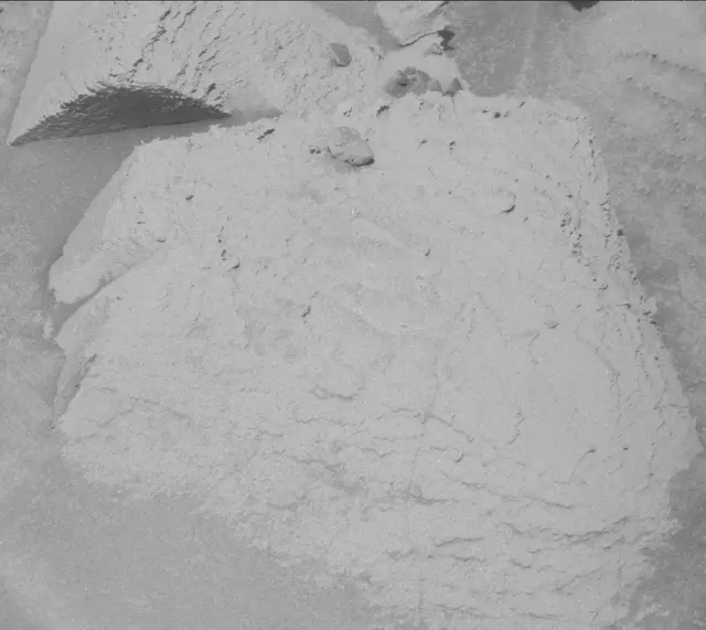 Sol 3808: Mast Camera (Mastcam)
