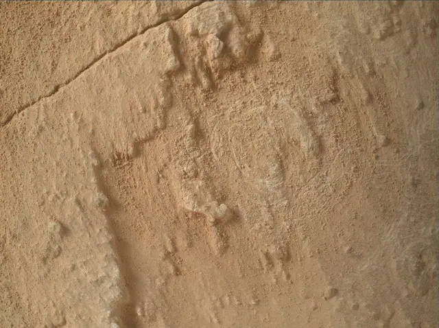 Sol 3808: Mars Hand Lens Imager (MAHLI)