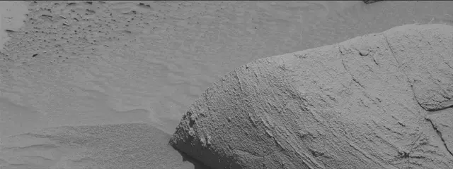 Sol 3810: Mast Camera (Mastcam)