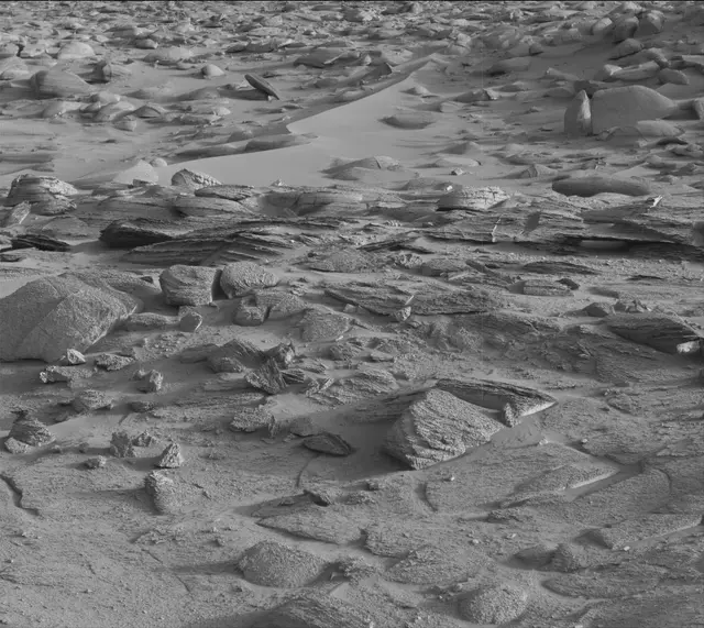 Sol 3810: Mast Camera (Mastcam)