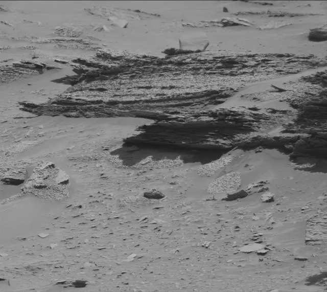 Sol 3810: Mast Camera (Mastcam)