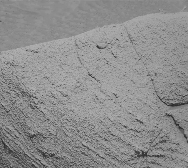 Sol 3810: Mast Camera (Mastcam)