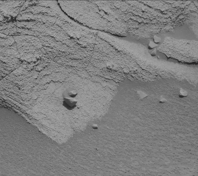 Sol 3810: Mast Camera (Mastcam)