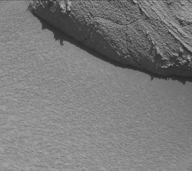 Sol 3810: Mast Camera (Mastcam)