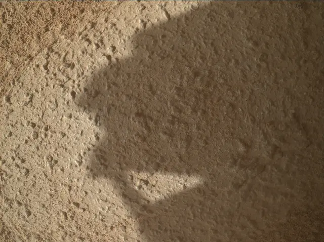 Sol 3810: Mars Hand Lens Imager (MAHLI)