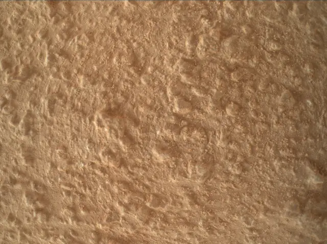 Sol 3810: Mars Hand Lens Imager (MAHLI)