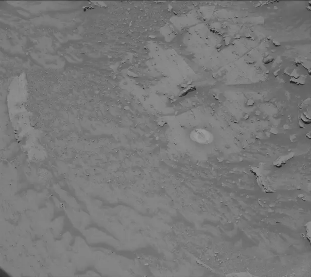 Sol 3812: Mast Camera (Mastcam)
