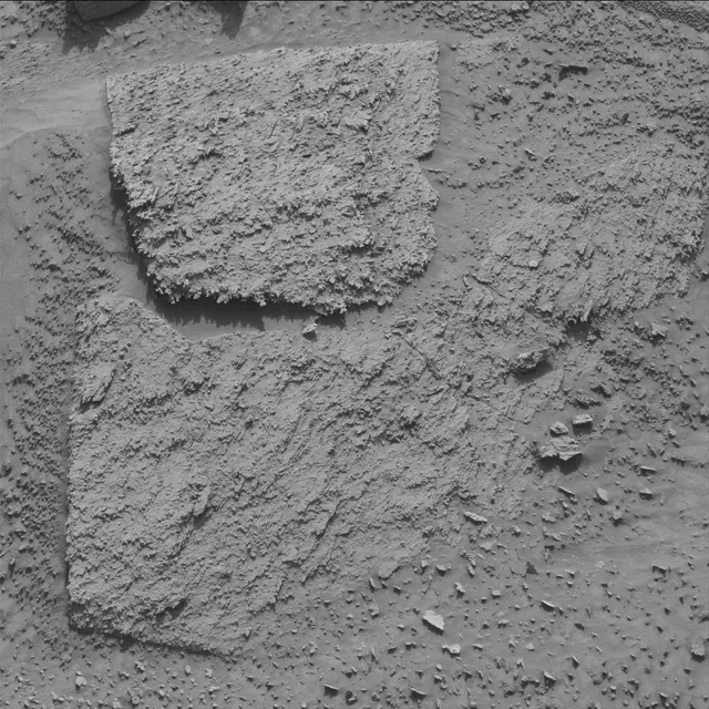 Sol 3812: Mast Camera (Mastcam)
