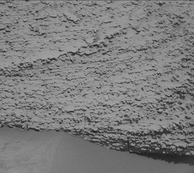 Sol 3812: Mast Camera (Mastcam)