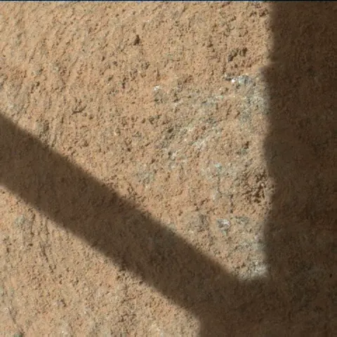 Sol 3812: Mars Hand Lens Imager (MAHLI)