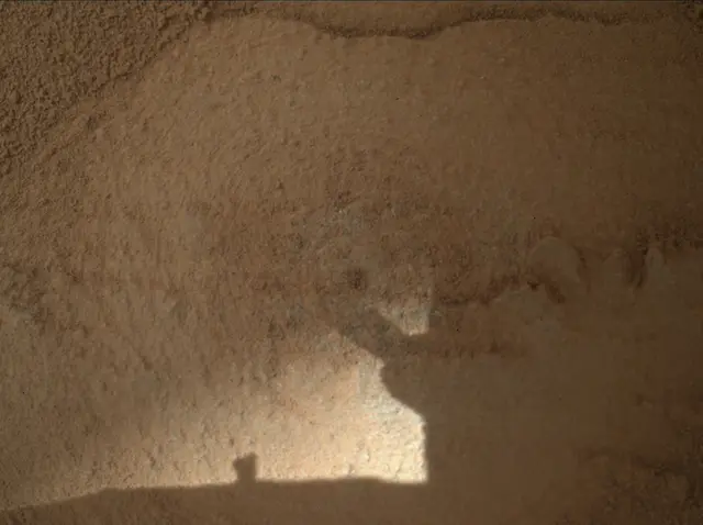 Sol 3812: Mars Hand Lens Imager (MAHLI)