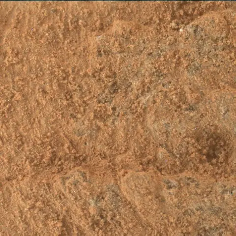 Sol 3812: Mars Hand Lens Imager (MAHLI)