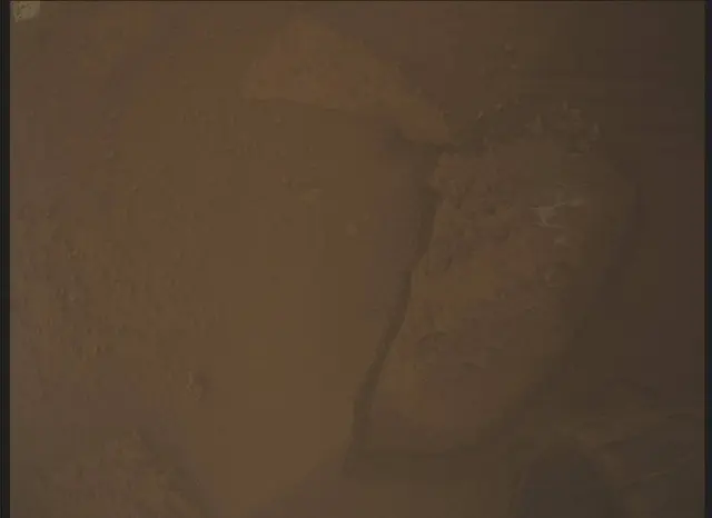 Sol 3812: Mars Descent Imager (MARDI)