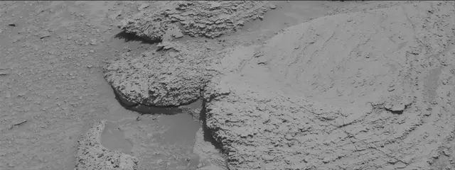 Sol 3814: Mast Camera (Mastcam)