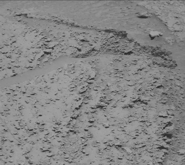 Sol 3814: Mast Camera (Mastcam)