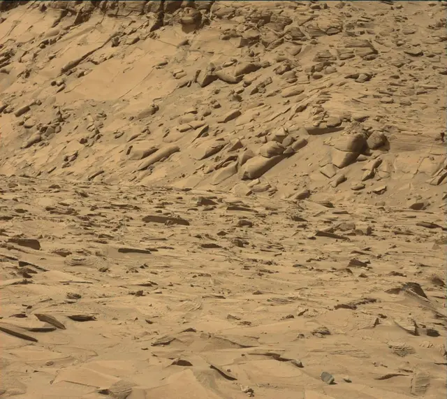 Sol 3815: Mast Camera (Mastcam)