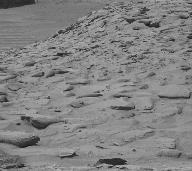 Sol 3815: Mast Camera (Mastcam)