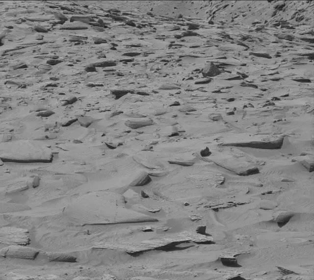 Sol 3815: Mast Camera (Mastcam)