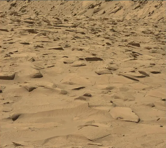 Sol 3815: Mast Camera (Mastcam)