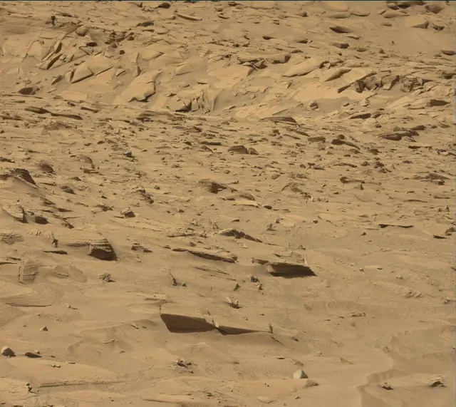 Sol 3815: Mast Camera (Mastcam)