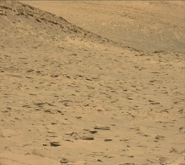 Sol 3815: Mast Camera (Mastcam)