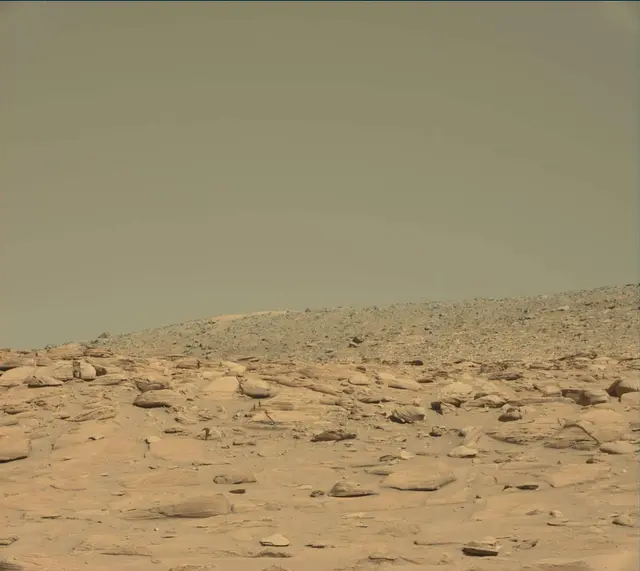 Sol 3815: Mast Camera (Mastcam)
