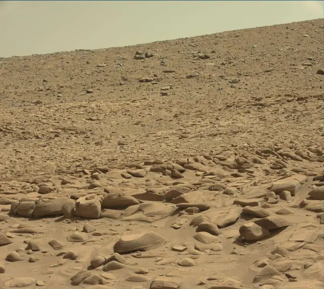 Sol 3815: Mast Camera (Mastcam)