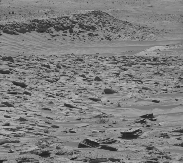 Sol 3815: Mast Camera (Mastcam)