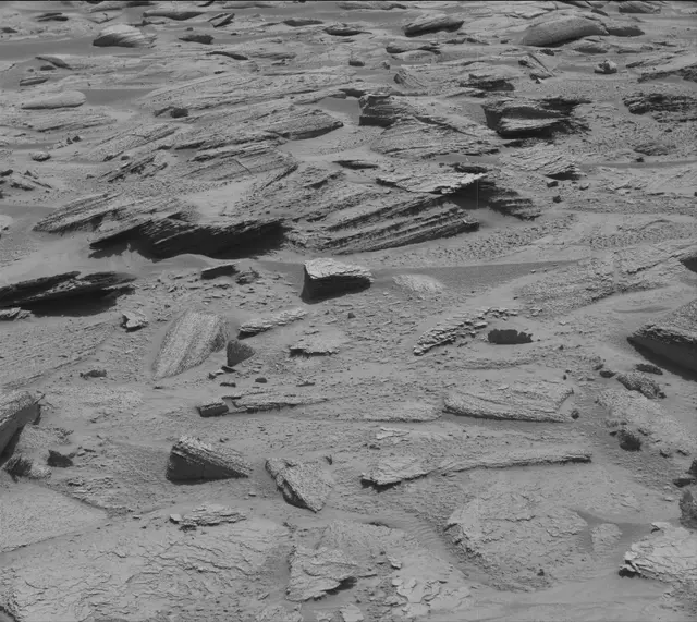 Sol 3815: Mast Camera (Mastcam)