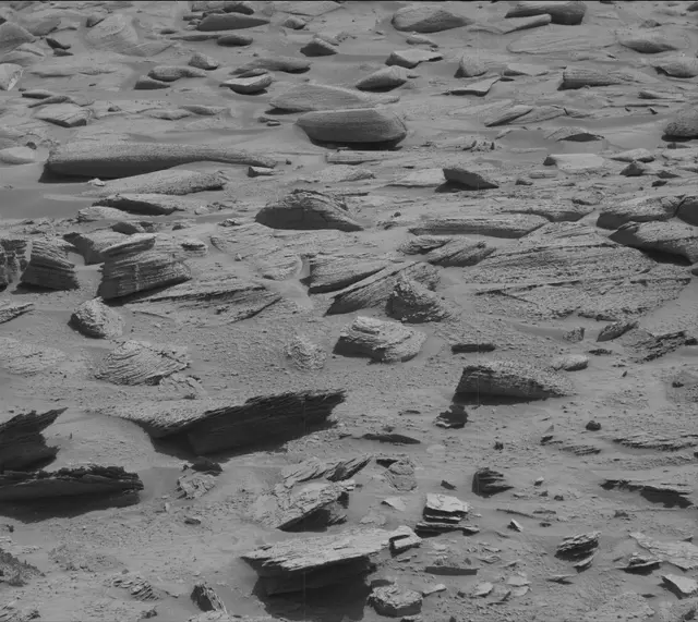 Sol 3815: Mast Camera (Mastcam)