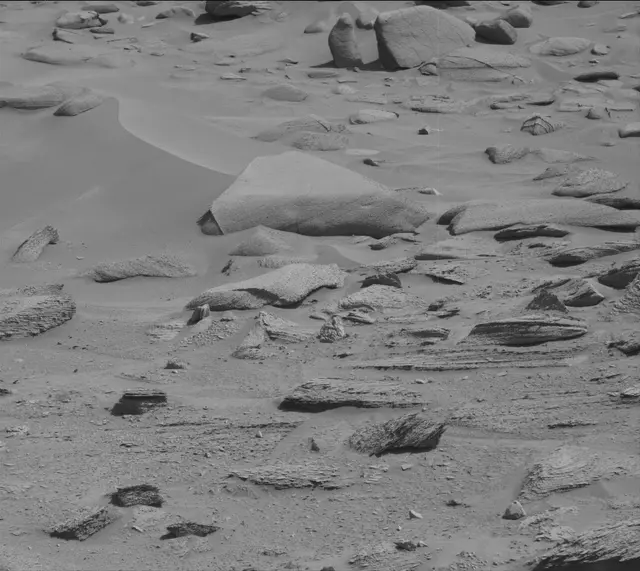 Sol 3815: Mast Camera (Mastcam)