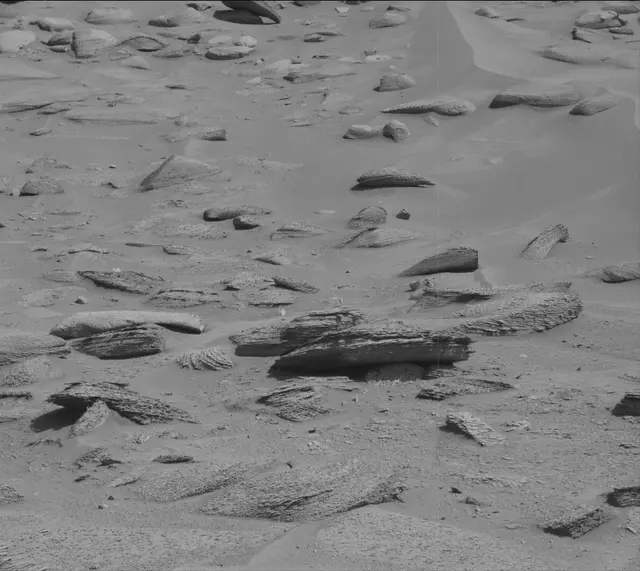 Sol 3815: Mast Camera (Mastcam)