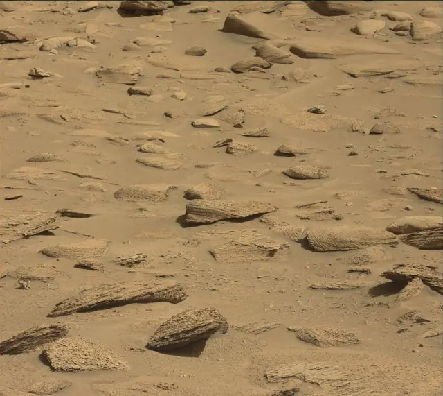 Sol 3815: Mast Camera (Mastcam)