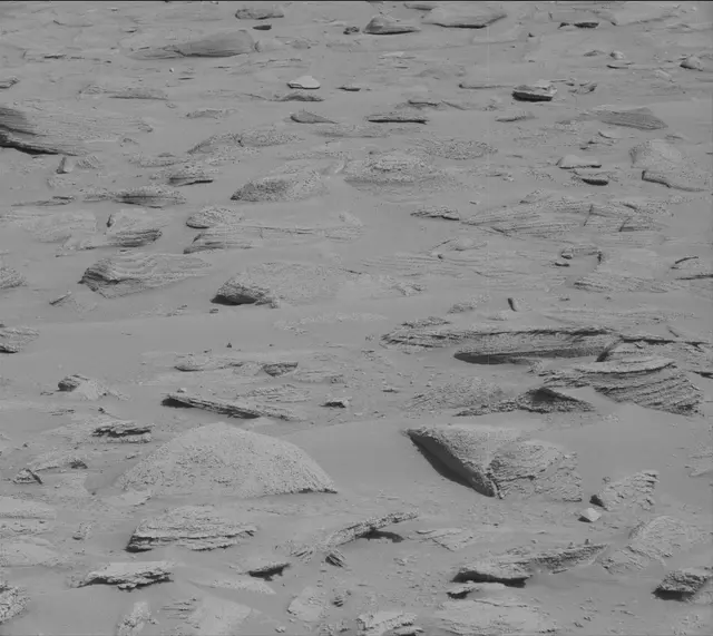 Sol 3815: Mast Camera (Mastcam)