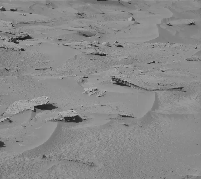Sol 3815: Mast Camera (Mastcam)
