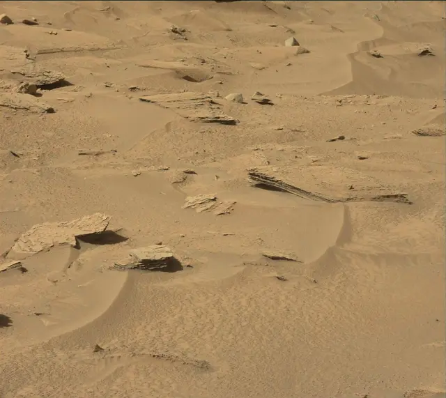 Sol 3815: Mast Camera (Mastcam)