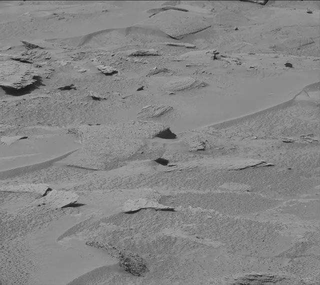 Sol 3815: Mast Camera (Mastcam)