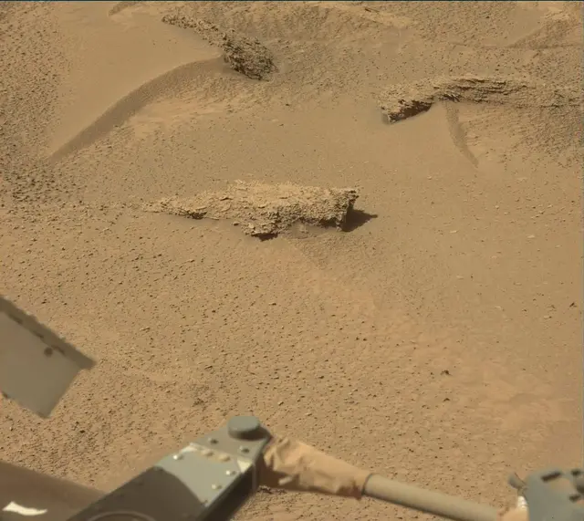Sol 3815: Mast Camera (Mastcam)