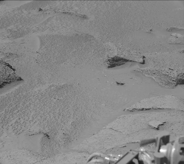 Sol 3815: Mast Camera (Mastcam)
