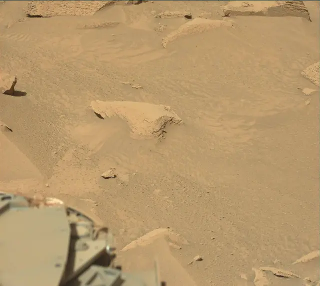 Sol 3815: Mast Camera (Mastcam)
