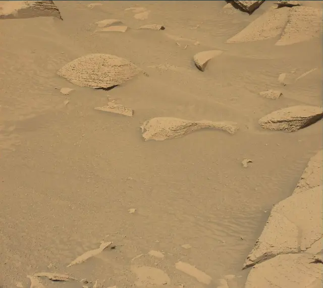 Sol 3815: Mast Camera (Mastcam)