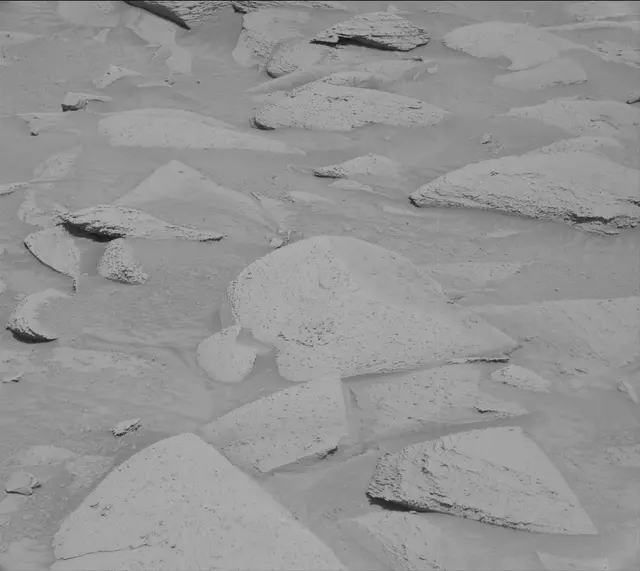 Sol 3815: Mast Camera (Mastcam)