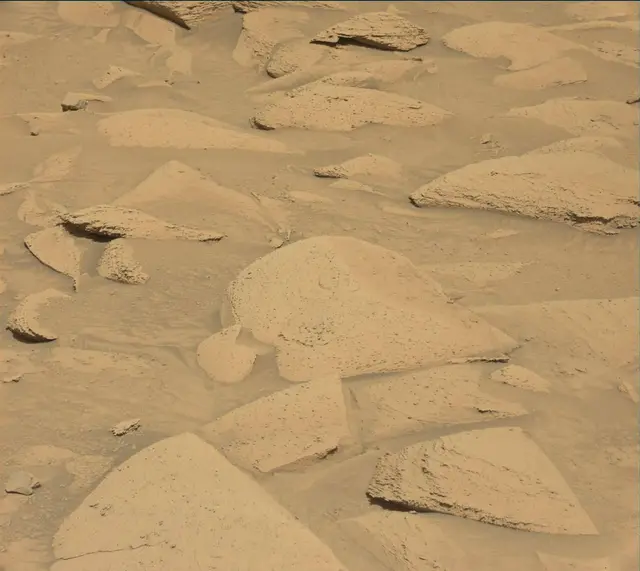 Sol 3815: Mast Camera (Mastcam)