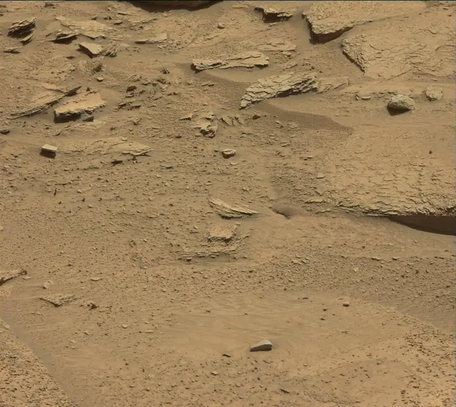 Sol 3815: Mast Camera (Mastcam)