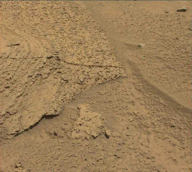 Sol 3815: Mast Camera (Mastcam)