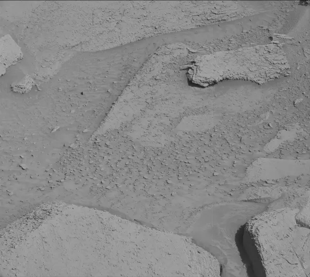 Sol 3815: Mast Camera (Mastcam)