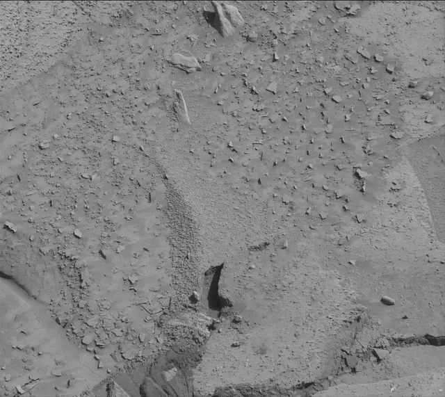 Sol 3815: Mast Camera (Mastcam)