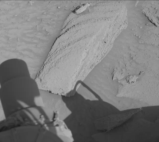 Sol 3815: Mast Camera (Mastcam)