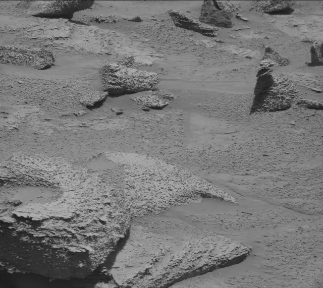 Sol 3815: Mast Camera (Mastcam)