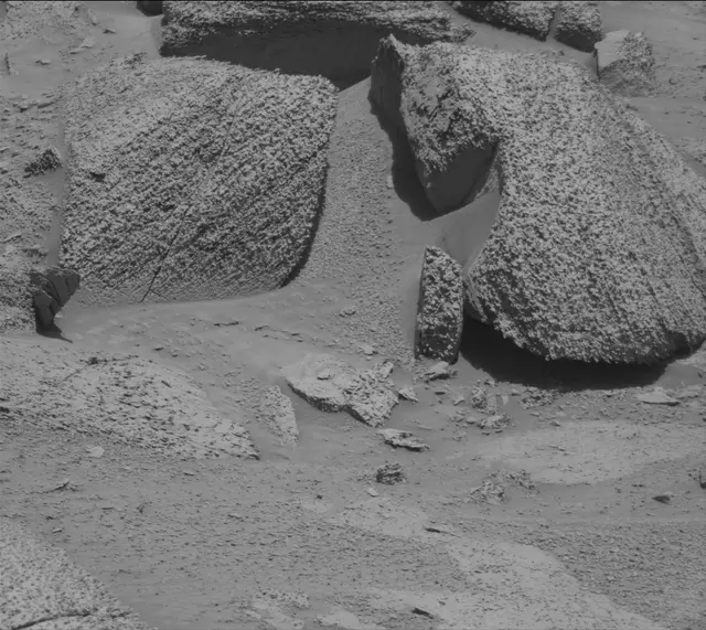Sol 3815: Mast Camera (Mastcam)